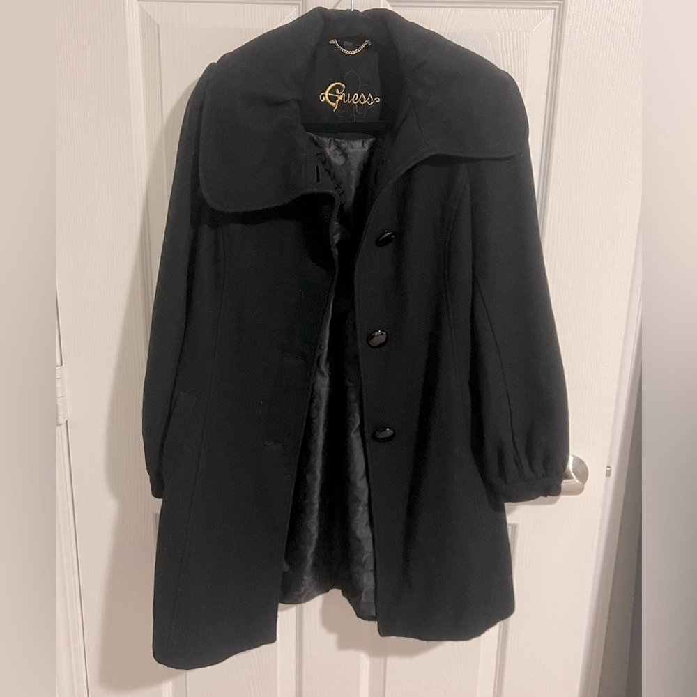 GUESS Women’s black Peacoat size M